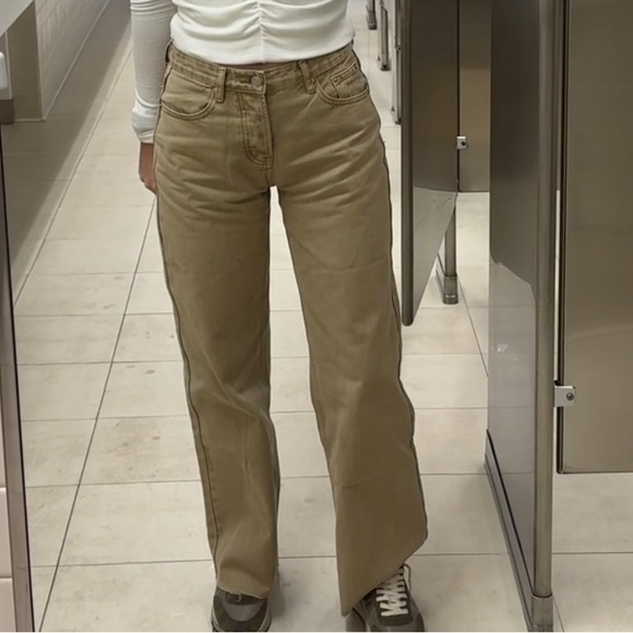 Parke Low Rise Baggy in Camel - Picture 2 of 2